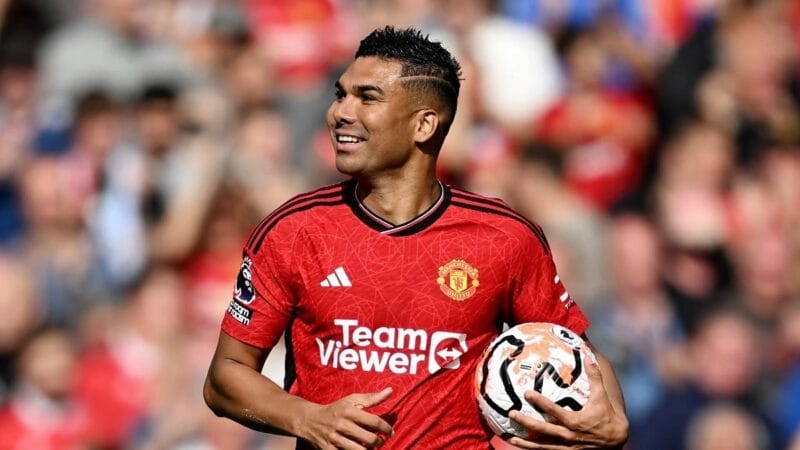 Casemiro nhiều khả năng sẽ rời Old Trafford trong tháng Giêng này