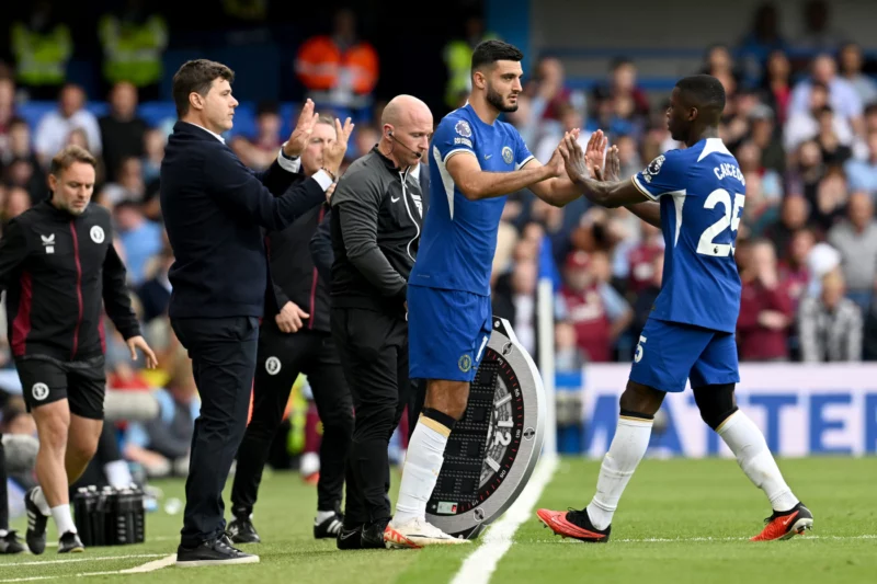 Pochettino đánh giá rất cao tiềm năng của Broja