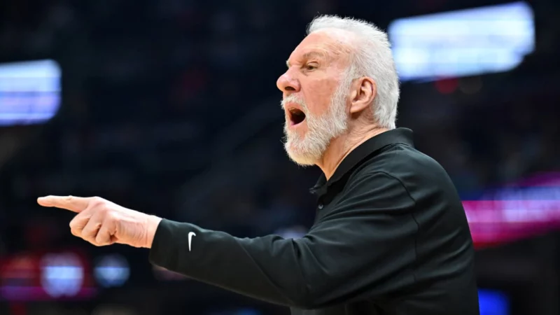 Popovich đang cố gắng đưa Spurs trở lại đỉnh cao