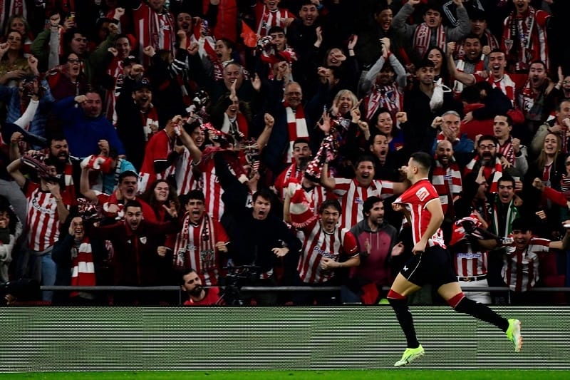 Athletic Bilbao có khởi đầu thuận lợi.