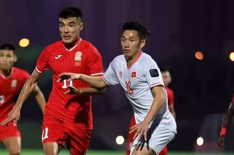 Trận đấu được tổ chức kín theo quy định của AFC (Ảnh: Sport5).