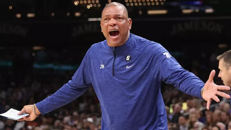 Doc Rivers trở thành HLV của Bucks.