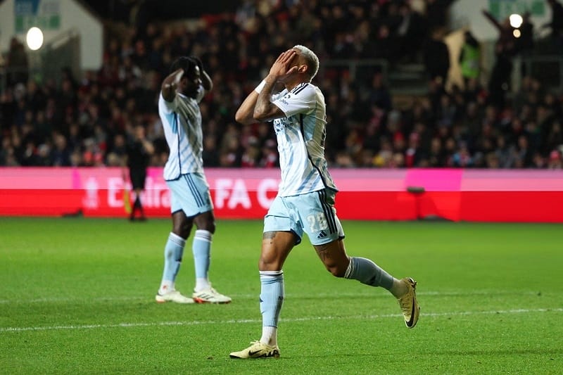 Nottingham Forest vừa hòa 0-0 với Bristol City tại FA Cup.