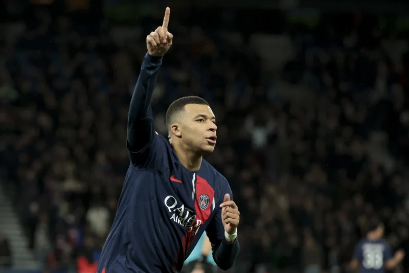 Mbappe đang ở trong năm cuối hợp đồng với PSG