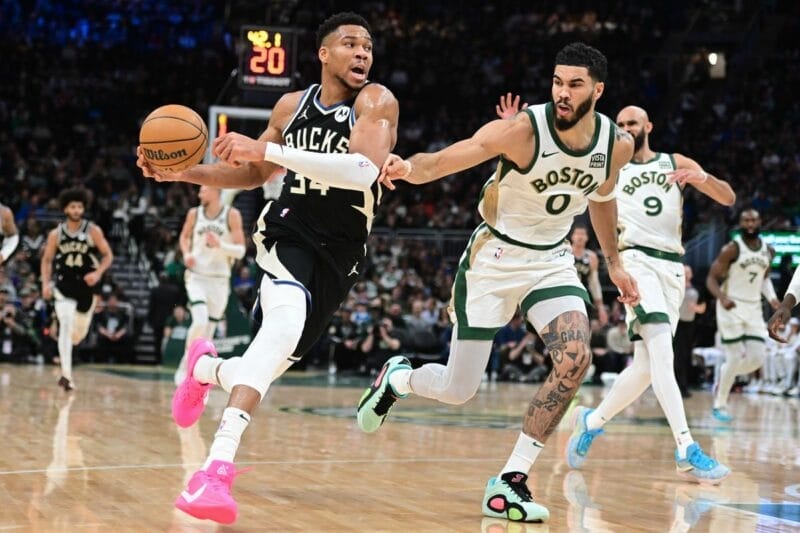 Celtics có 1 ngày thi đấu đáng quên