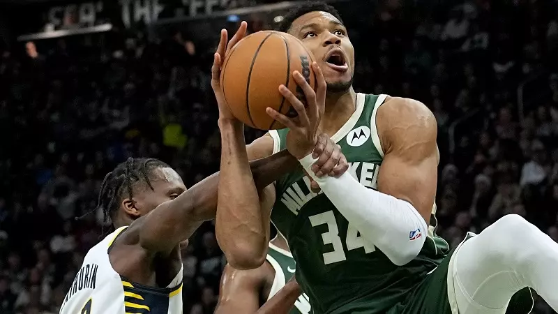 Bucks vừa nhận thất bại