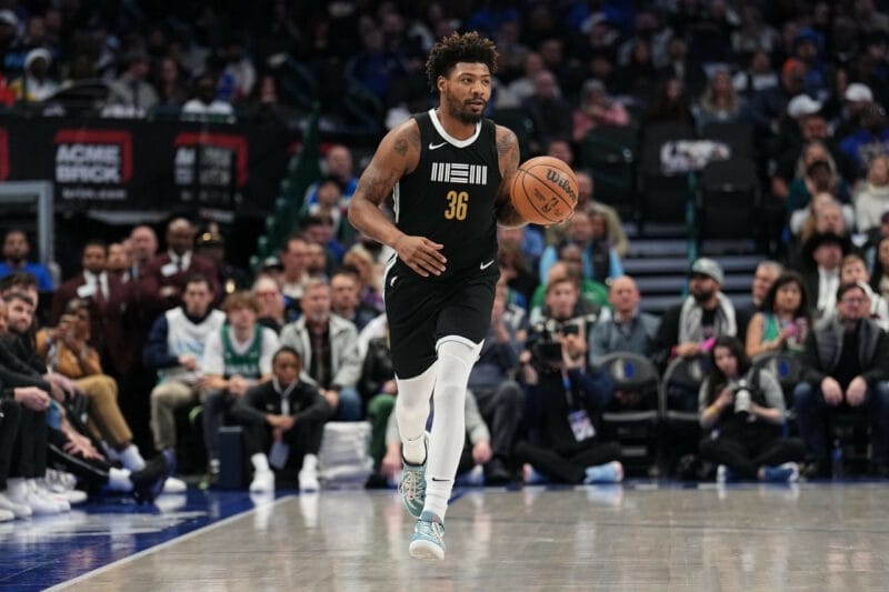 Memphis Grizzlies sẽ không có sự phục vụ của Marcus Smart trong ít nhất 6 tuần.