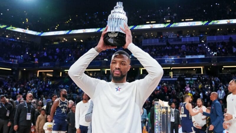 Lillard là cầu thủ xuất sắc nhất trận đấu