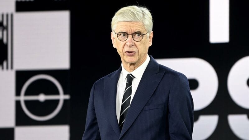 Wenger hiện đang làm việc cho tổ chức FIFA