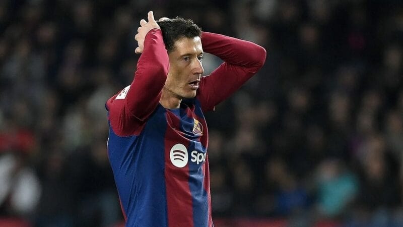 Lewandowski chưa có ý định sẽ rời Barcelona