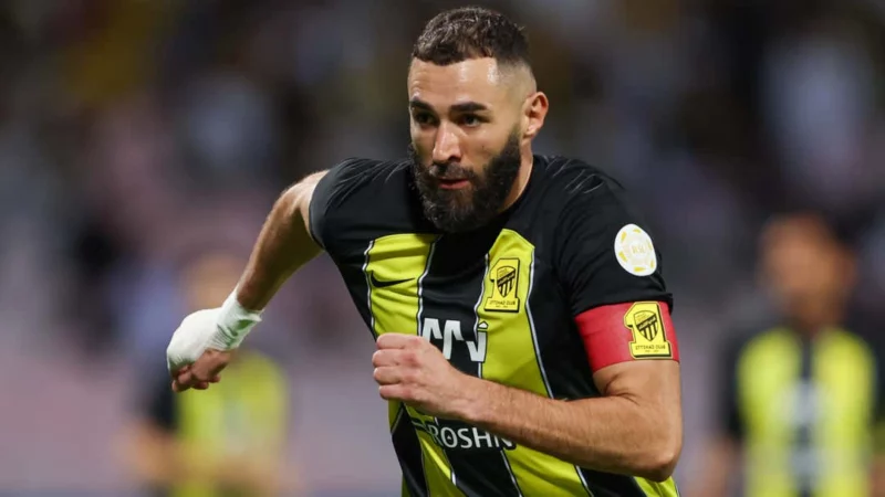 Benzema khẳng định không gặp vấn đề với HLV Al-Ittihad