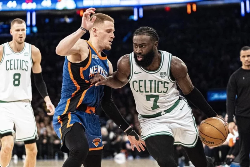 Jaylen Brown là người ghi nhiều điểm nhất bên phía Celtics