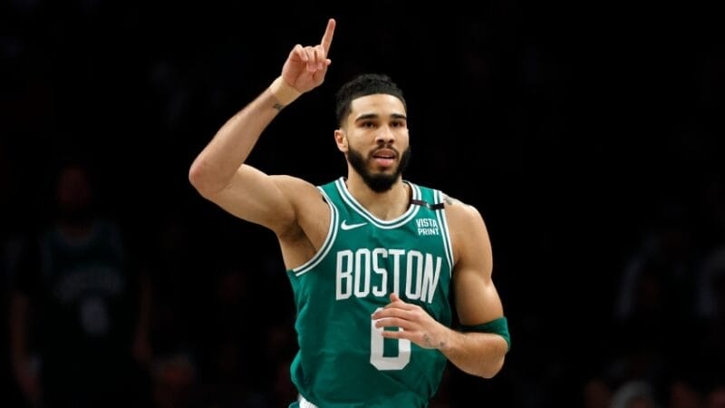 Boston Celtics vẫn đang bay cao.