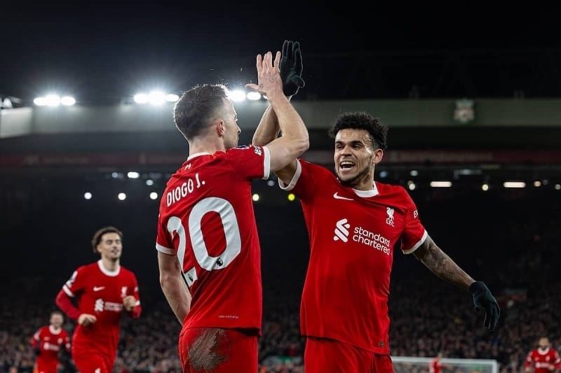 Liverpool ca khúc khải hoàn