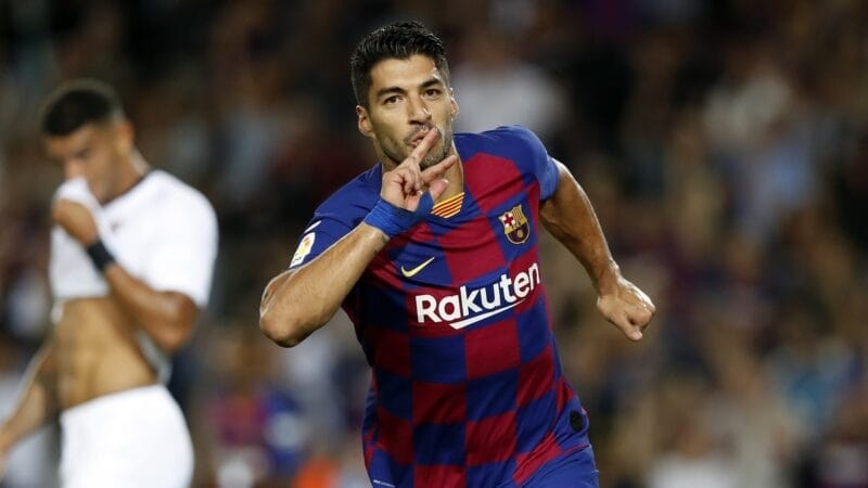 Có vẻ chọn đến Barcelona là quyết định đúng đắn của Suarez