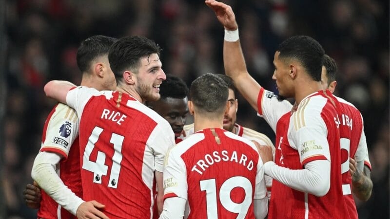 Arsenal giành chiến thắng giòn giã trước Newcastle