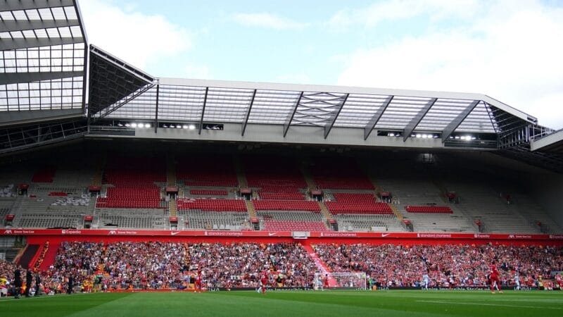 Anfield là sân đấu mà bất cứ đối thủ nào cũng lo ngại