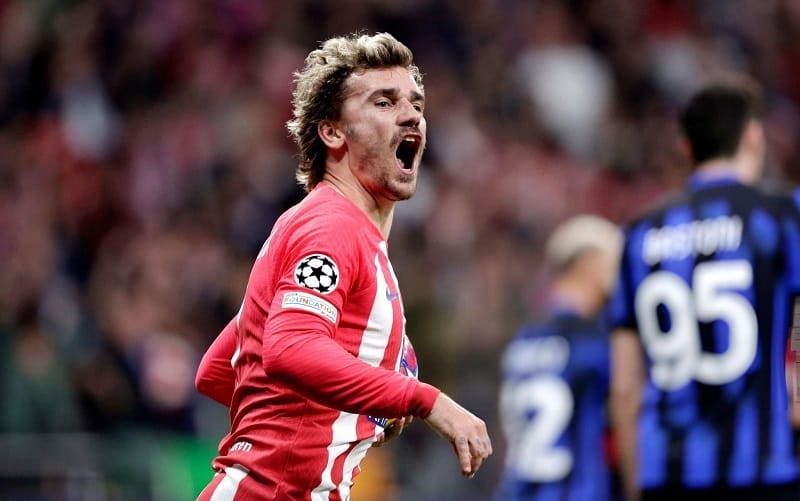 Griezmann thắp lại hy vọng cho Atletico Madrid.