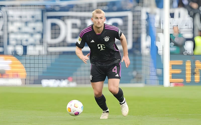 Matthijs de Ligt đang có mùa giải nhiều khó khăn tại Bayern Munich.