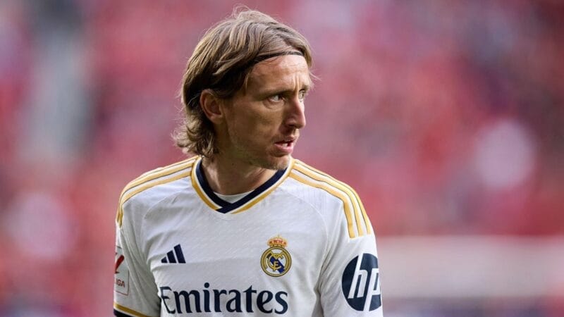 Chelsea rất cần kinh nghiệm của Luka Modric