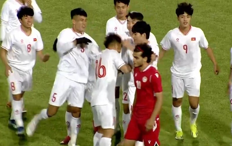 Kết quả bóng đá U23 Việt Nam vs U23 Tajikistan: Siêu phẩm đá phạt định đoạt trận đấu