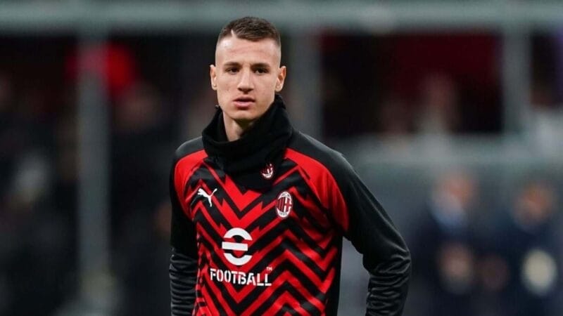 Quỷ đỏ muốn có sao trẻ Francesco Camarda của AC Milan