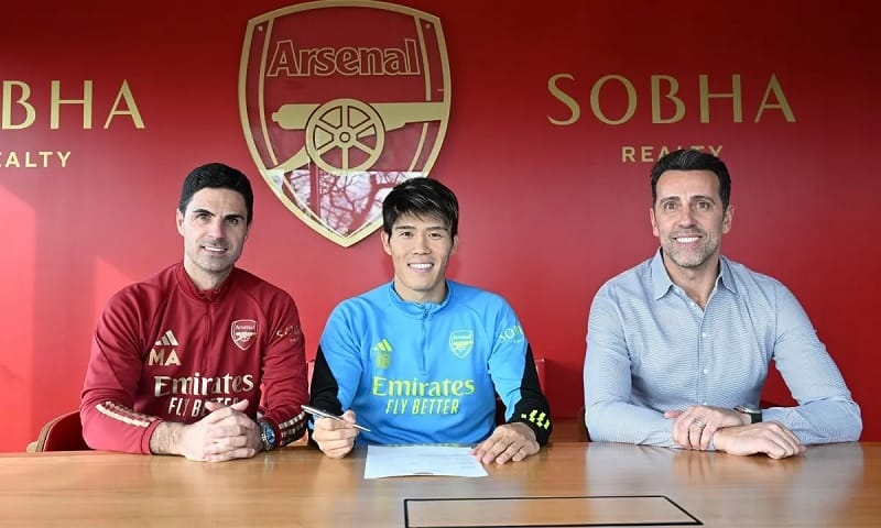 Tomiyasu gia hạn Arsenal