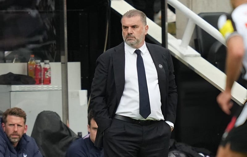 HLV Postecoglou vô cùng thất vọng với màn trình diễn của Tottenham.