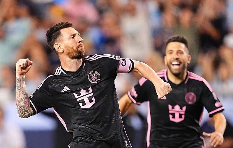 Kết quả bóng đá Sporting Kansas City vs Inter Miami: Messi lập siêu phẩm, đôi công mãn nhãn