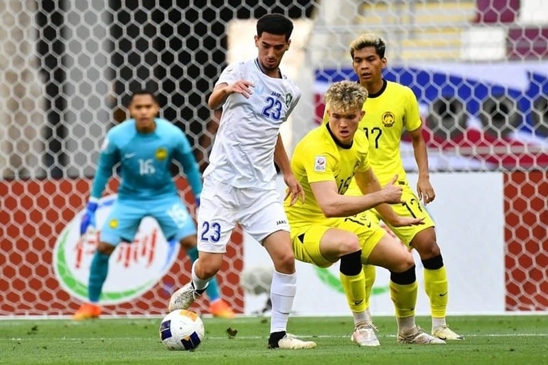 U23 Uzbekistan thắng dễ trong ngày ra quân.