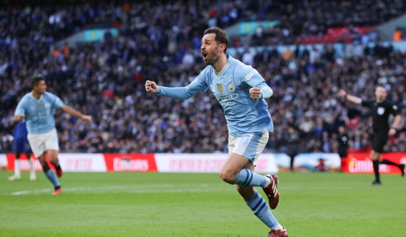 Bernardo Silva ghi bàn thắng duy nhất cho Man City.