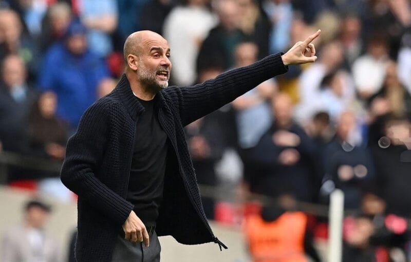 HLV Pep Guardiola phàn nàn về lịch thi đấu của Man City.