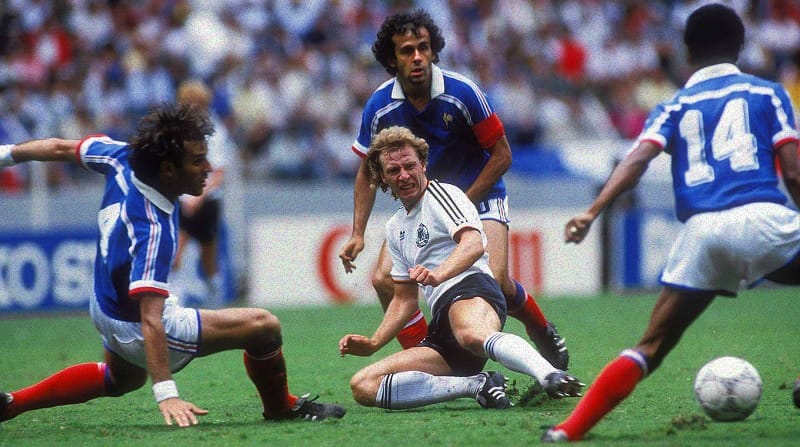 Pháp thua Tây Đức ở bán kết World Cup 1986