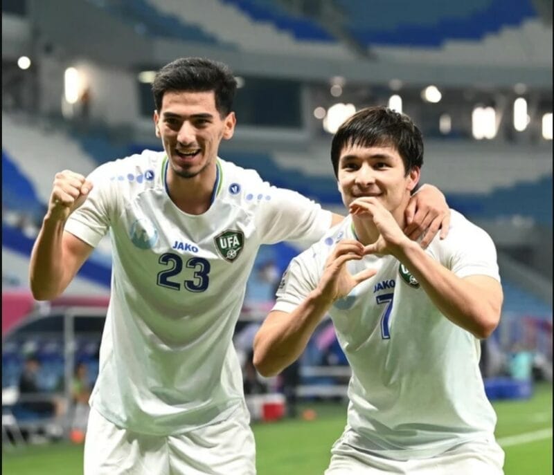 Khojimat Erkinov (số 7) muốn thắng U23 Việt Nam (Ảnh: AFC).