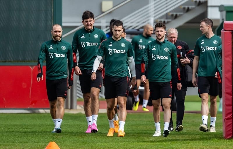 Man United gặp nhiều khó khăn do nhiều cầu thủ chấn thương.