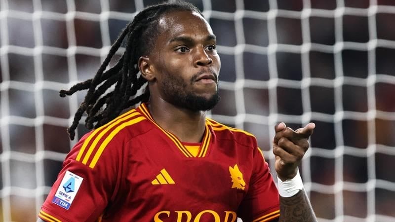 Renato không chứng minh được nhiều tại AS Roma