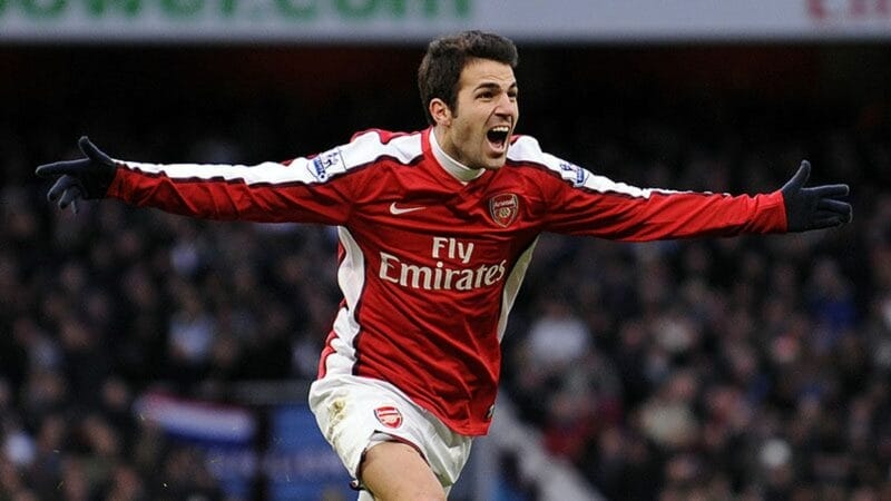 Fabregas ủng hộ đội bóng cũ Arsenal
