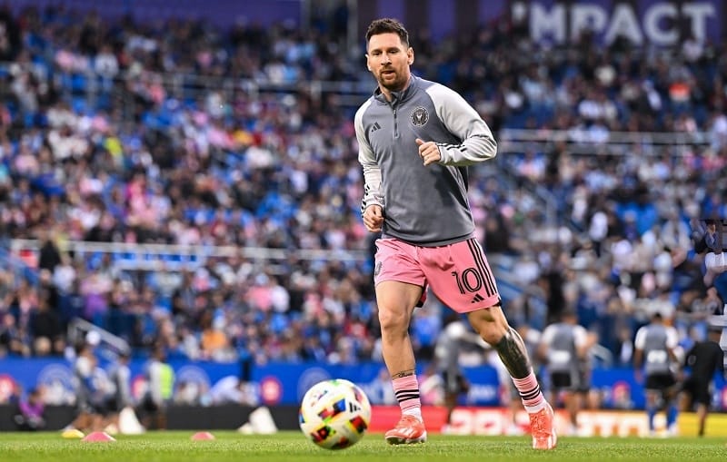 Messi vẫn chưa bình phục chấn thương.