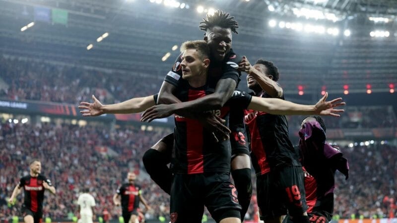Leverkusen tự tin nối dài mạch bất bại