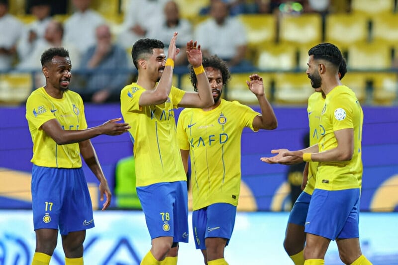  Al Fatil ấn định chiến thắng đậm đà cho Al Nassr (Ảnh: Getty).