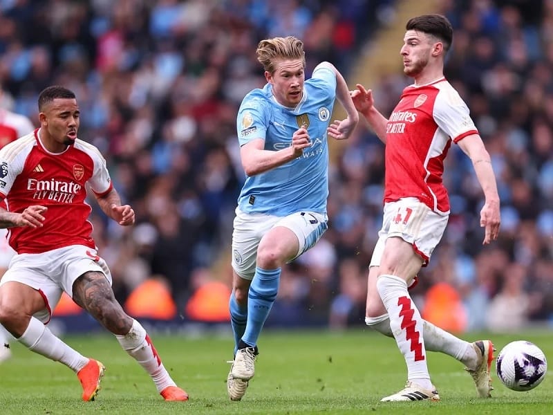 Man City và Arsenal cạnh tranh chức vô địch