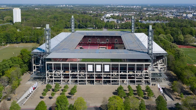 Sân vận động RheinEnergieStadion