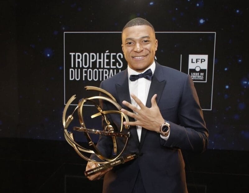 Kylian Mbappe được vinh danh tại Globe Soccer Award.