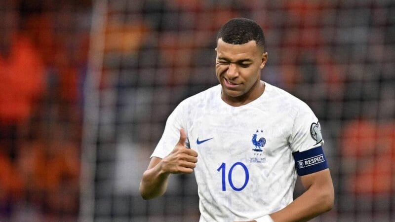 Kylian Mbappe chính thức gia nhập Real Madrid