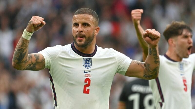 Kyle Walker là trụ cột vững chắc nhất của hàng thủ ĐT Anh lúc này 