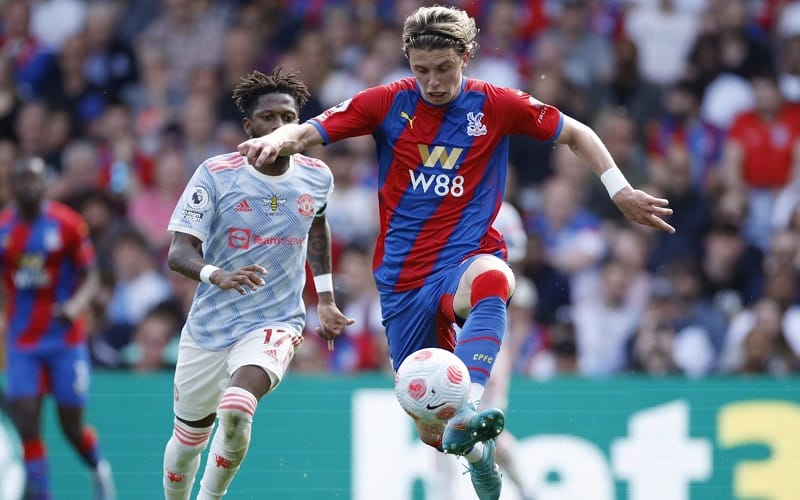 Gallagher tỏa sáng tại Crystal Palace