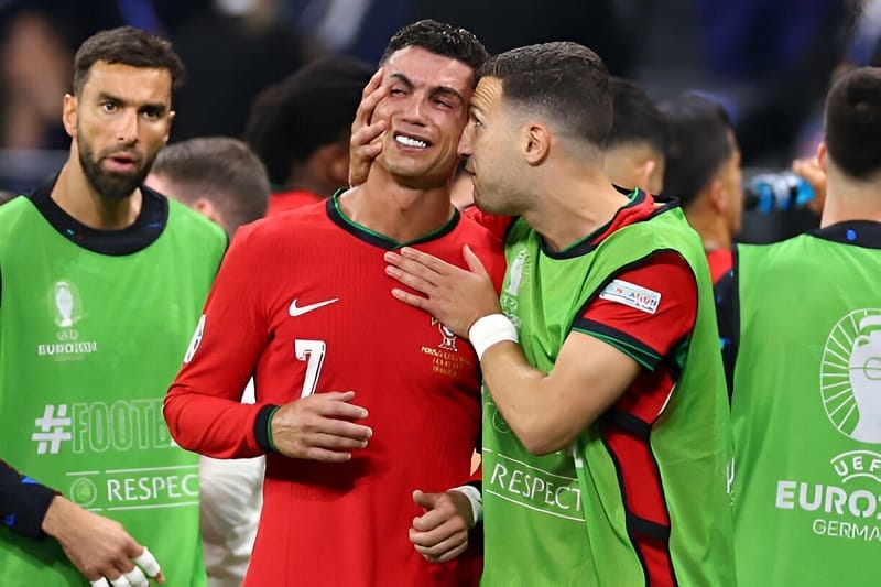 Ronaldo bỏ lỡ cơ hội để kết thúc trận đấu trong hiệp phụ.