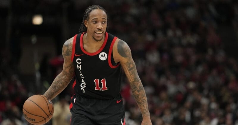 DeMar DeRozan gia nhập Sacramento Kings