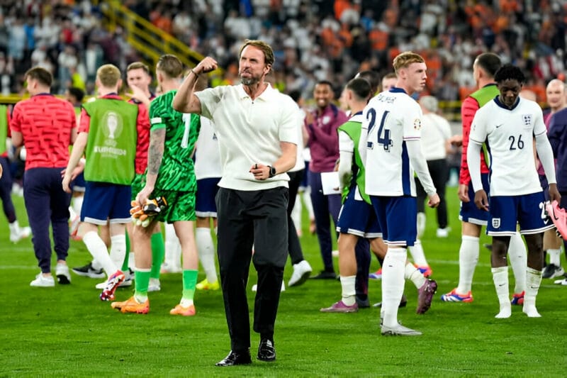 Gareth Southgate còn cách thiên đường 1 nấc thang nữa