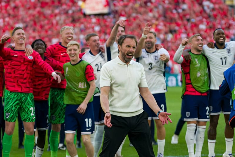 Gareth Southgate: Vị thánh của người Anh hay chỉ là gã ăn may?